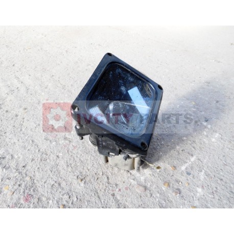 Phare anti-brouillard, droite Iveco Daily IV98438671