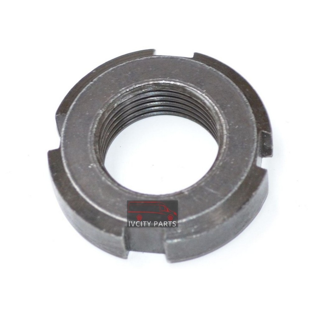 Ecrou de rotule de suspension